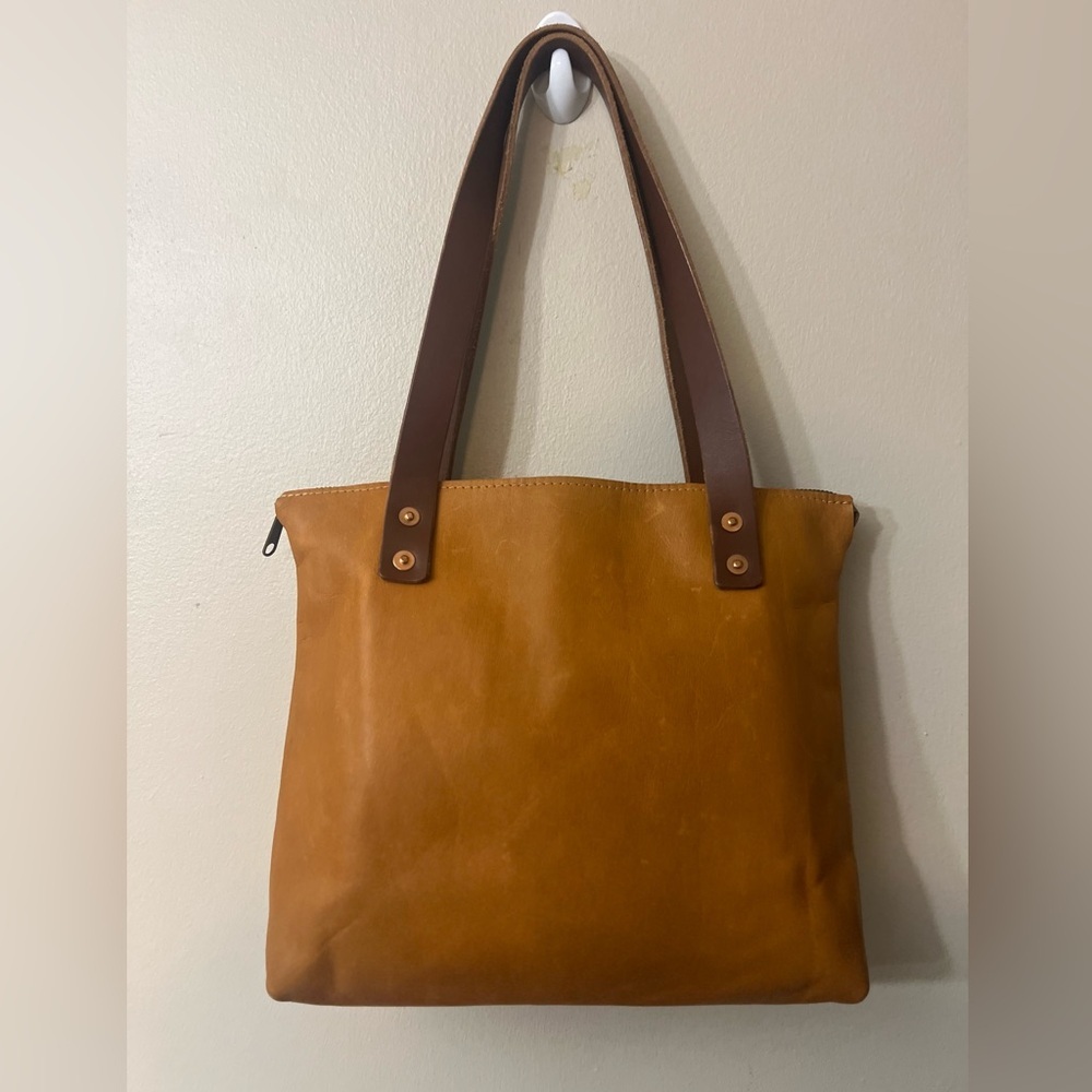 Elegant Tan Leather Tote Bag - image 3